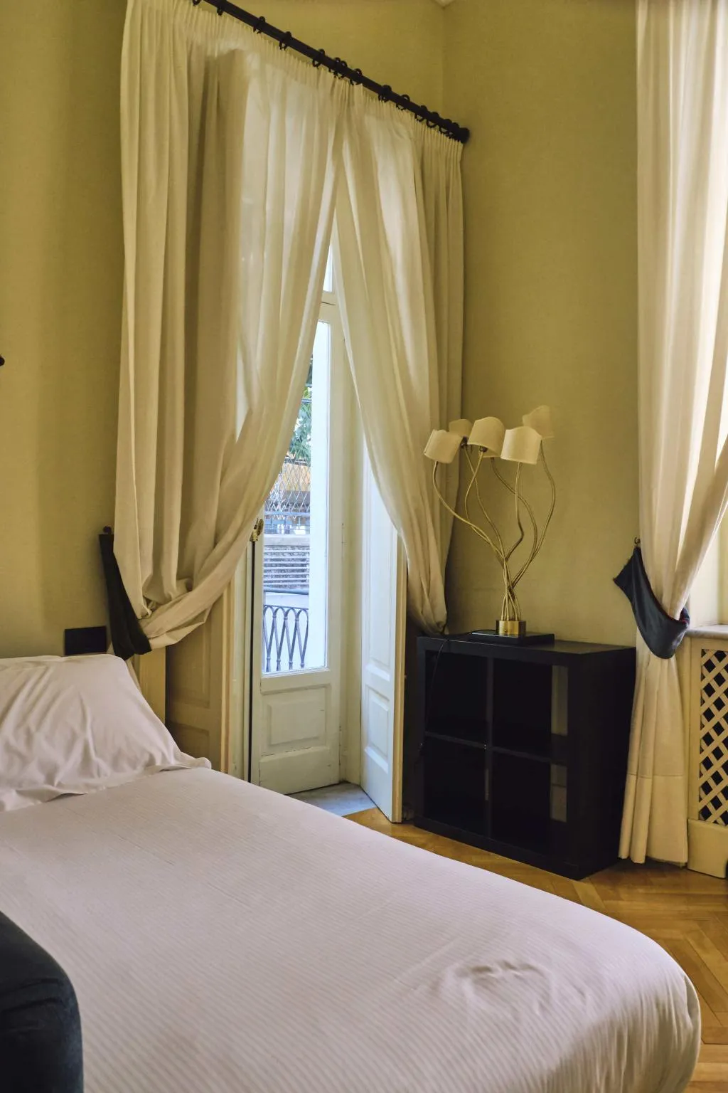 Room, Casa Rubinacci, Naples
