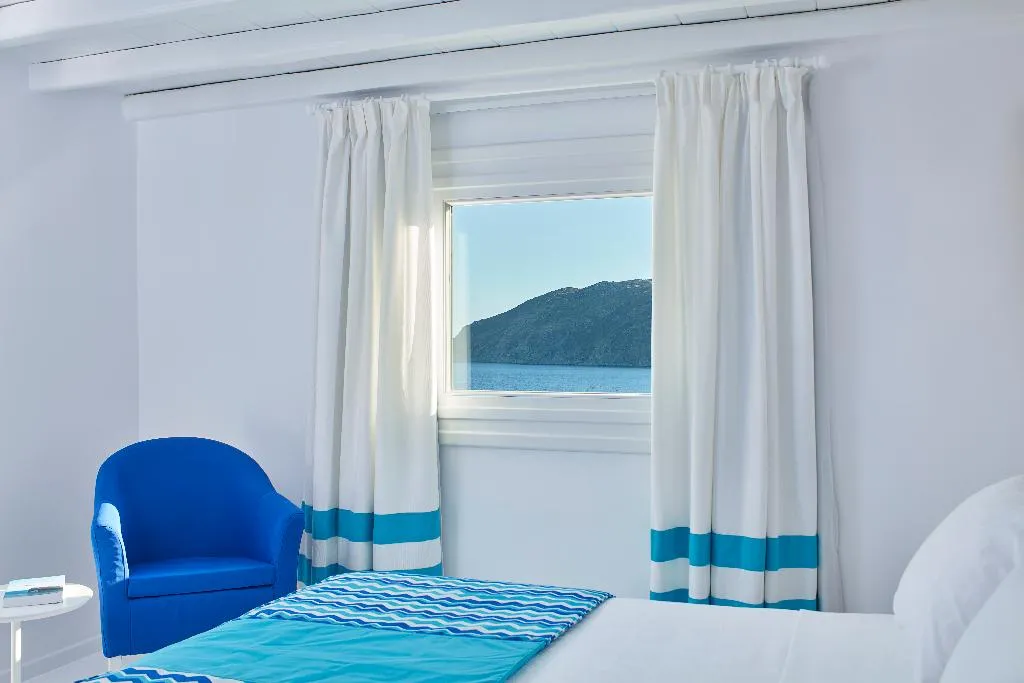 SUITE WITH JACUZZI Room, Archipelagos Hotel, Mykonos