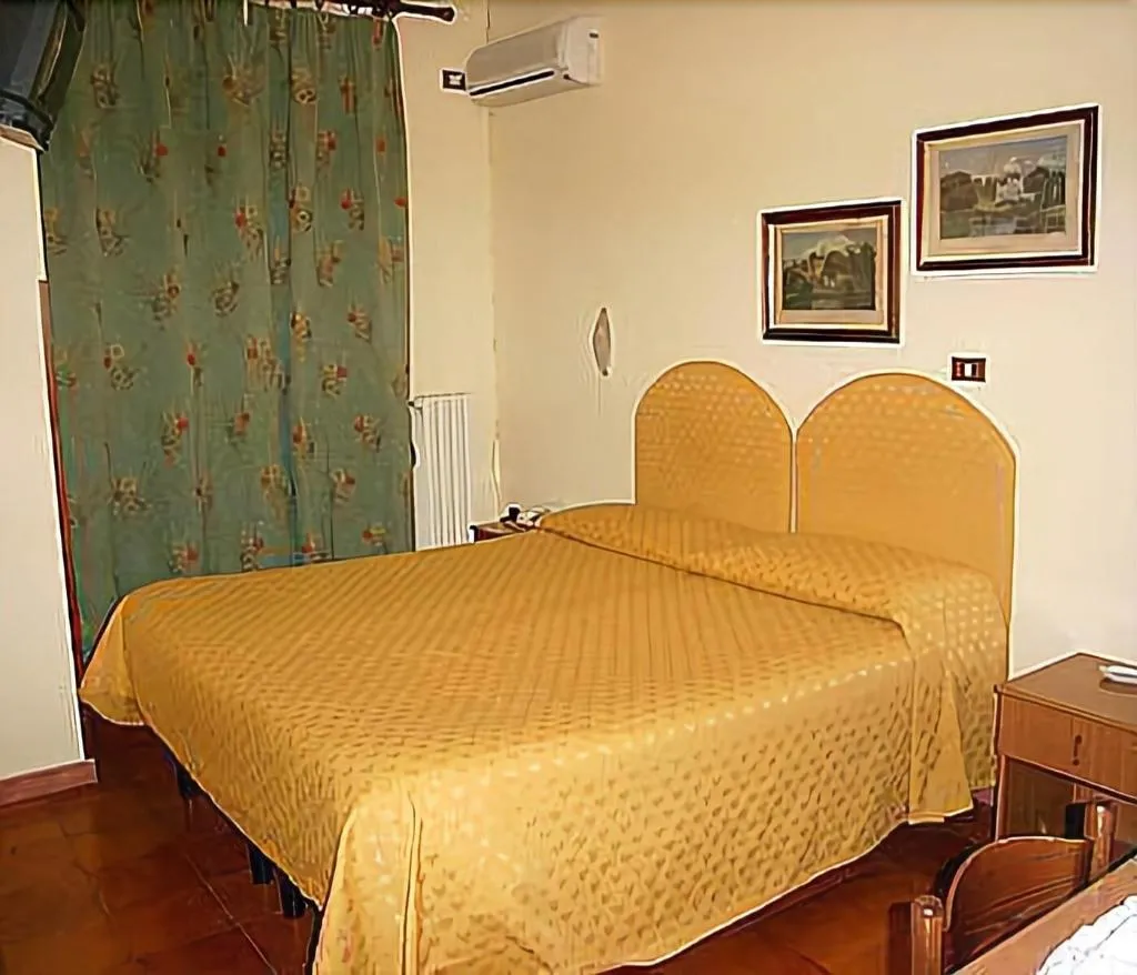 Room, Boni Cerri, Perugia