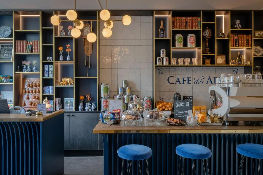 Bar, Des Arts, Amsterdam