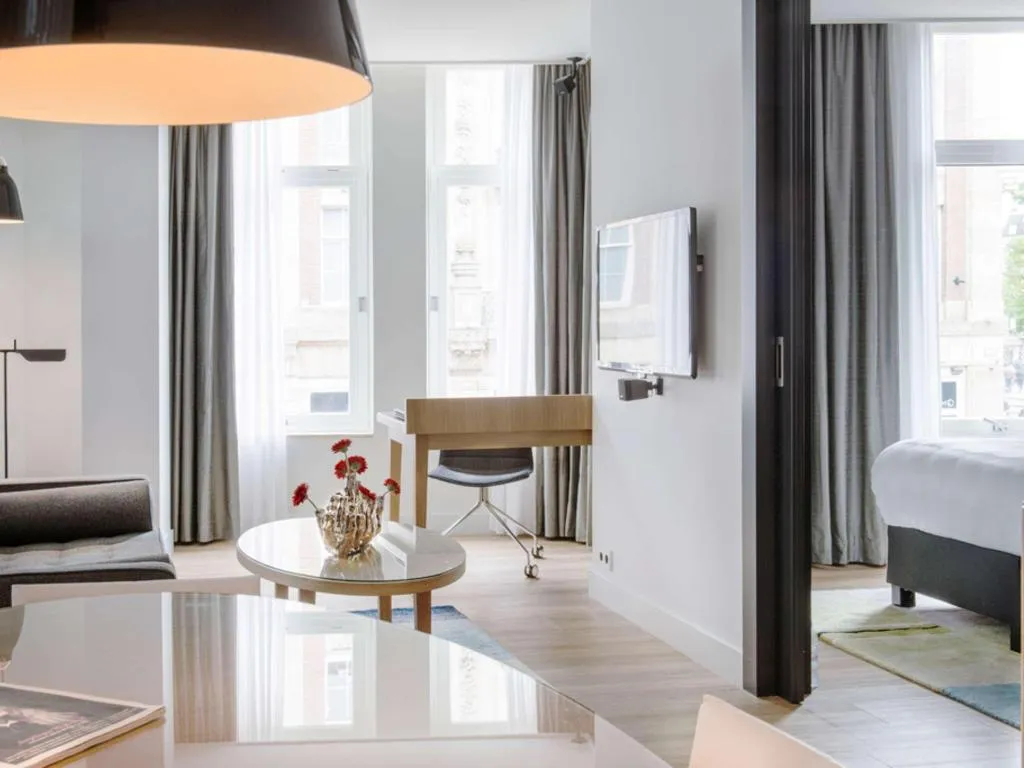 Room, Swissotel Amsterdam, Amsterdam