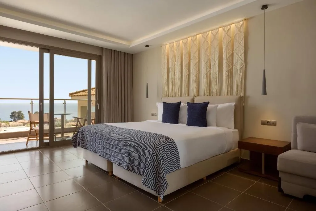 BUNGALOW DELUXE Room, Ajul Luxury Hotel & Spa Resort Registry Collection, Halkidiki