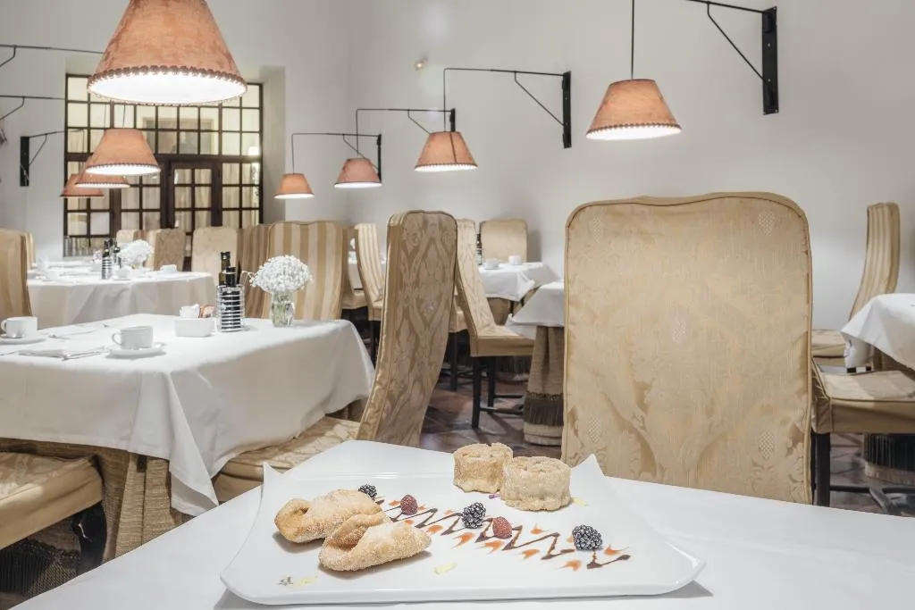 Restaurant, Parador de Zafra, Seville