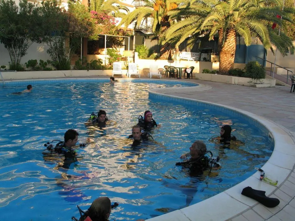 Sports and Entertainment, Hotel Califfo, Cagliari