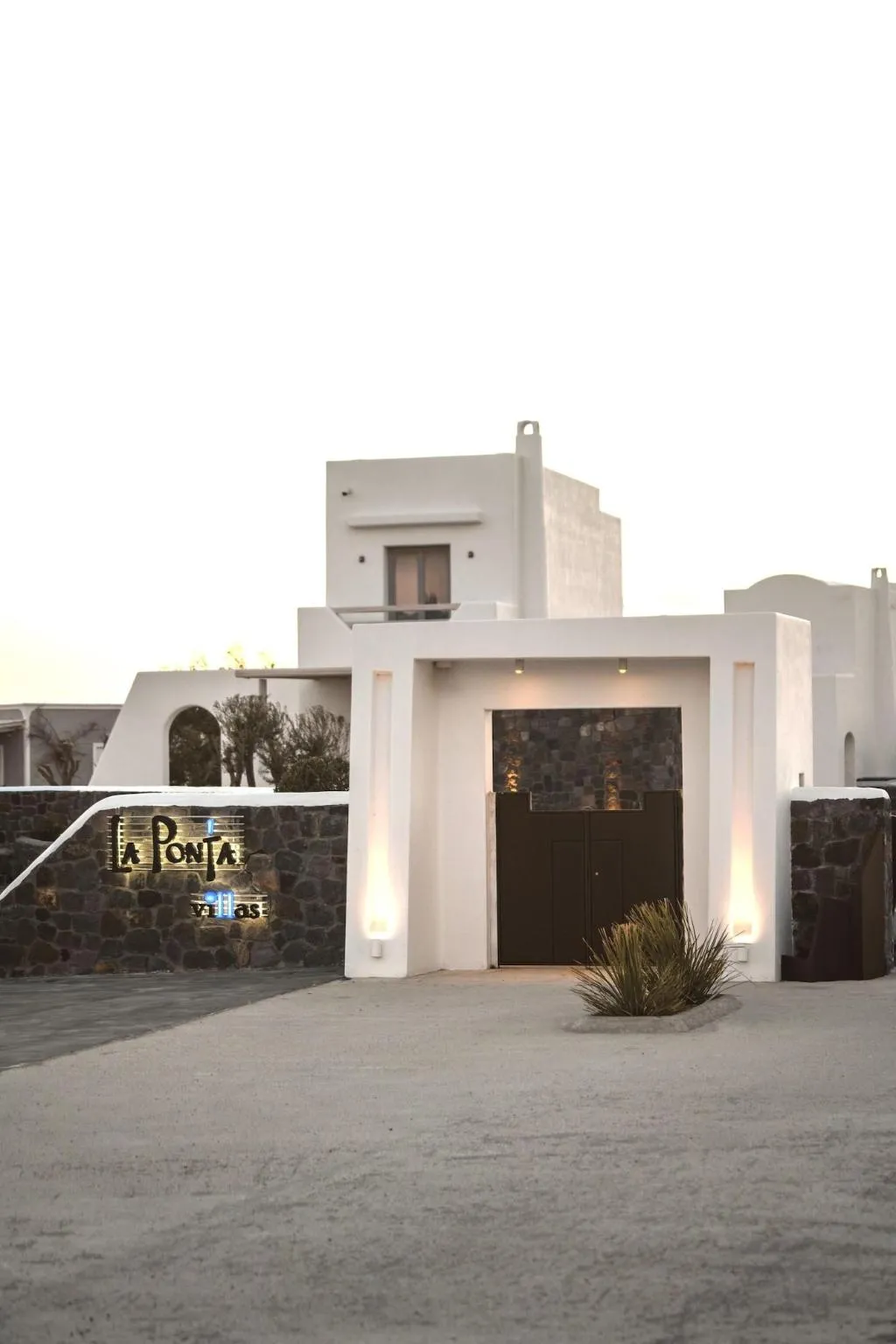 General view, La Ponta Villas, Santorini