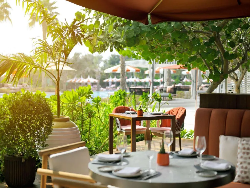 Restaurant, Banyan Tree Dubai, Dubai