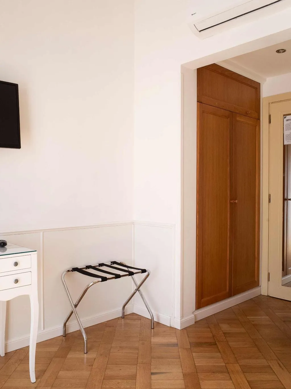 DOUBLE STANDARD Room, Grand Hotel Europa, Naples