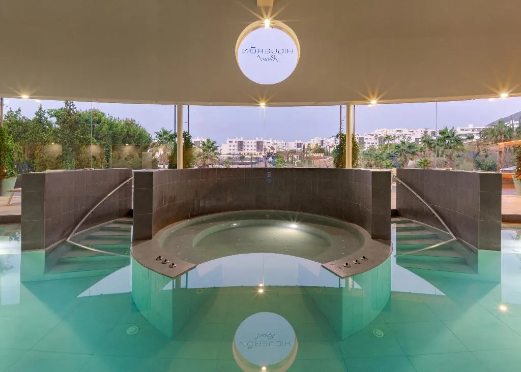 Sports and Entertainment, Leiro Residences - Preferred Hotels & Resorts, Costa Del Sol