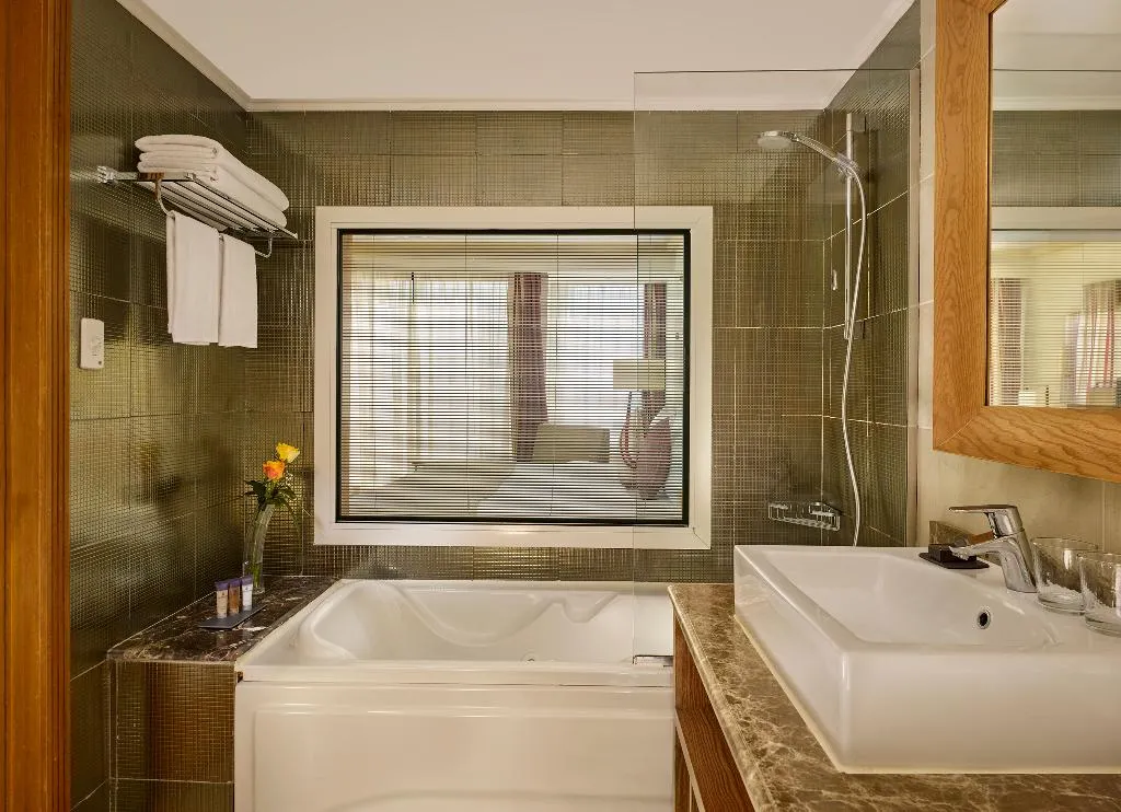 SINGLE POOL VIEW Room, Coral Sea Sensatori, Red Sea Riviera
