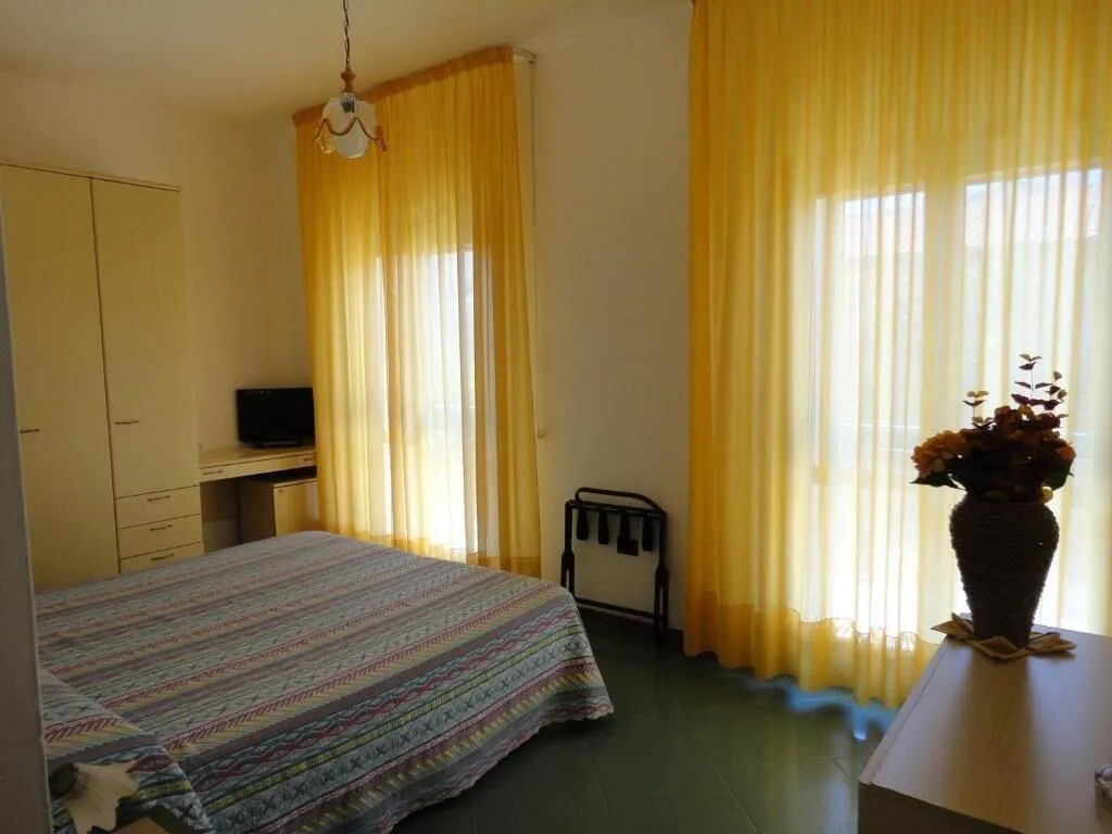 Room, Hotel Ristorante Silvestrino, Cagliari