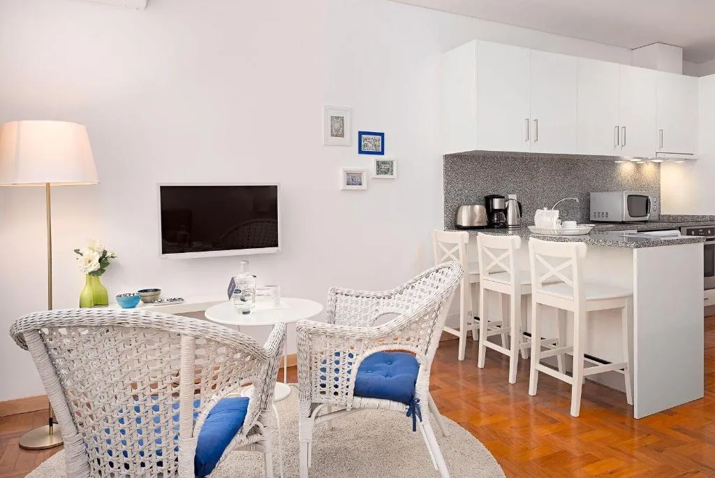 Room, Oporto Stories Apartments - Santa Catarina, 219, Porto