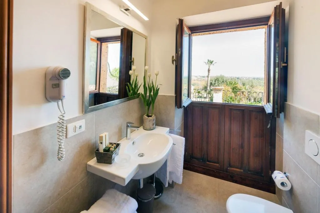 Room, Relais Villa Favorita Noto, Catania