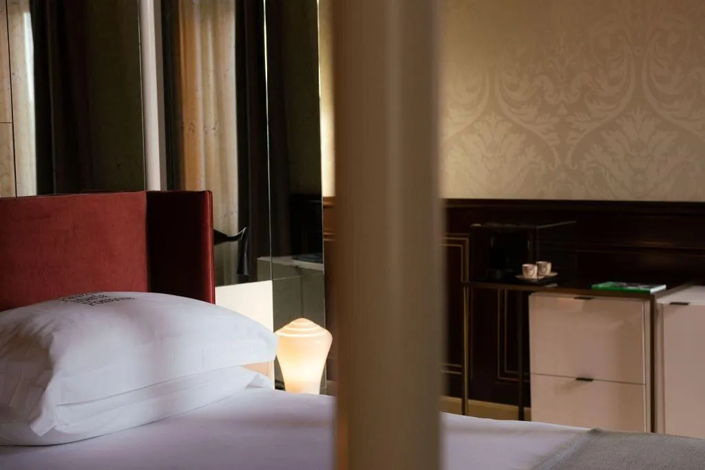 Room, Eight Hotel Venezia, Venice