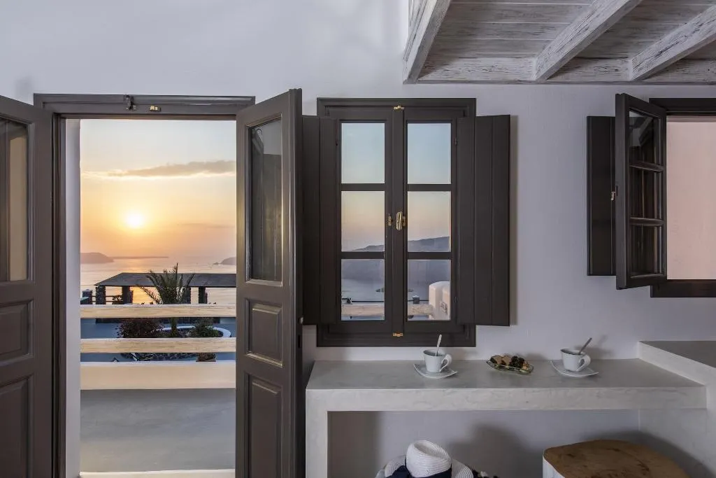 Room, Caldera Memories, Santorini