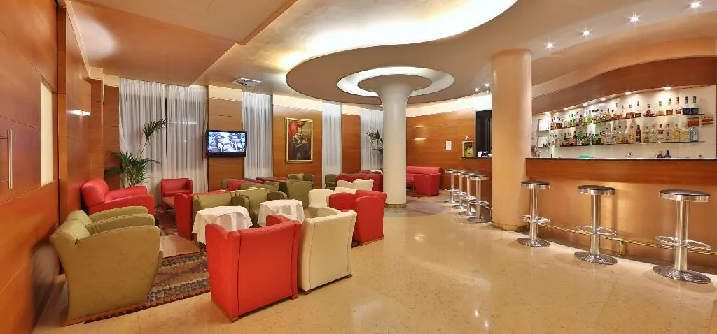 Restaurant, Best Western Cavalieri della Corona, Milan