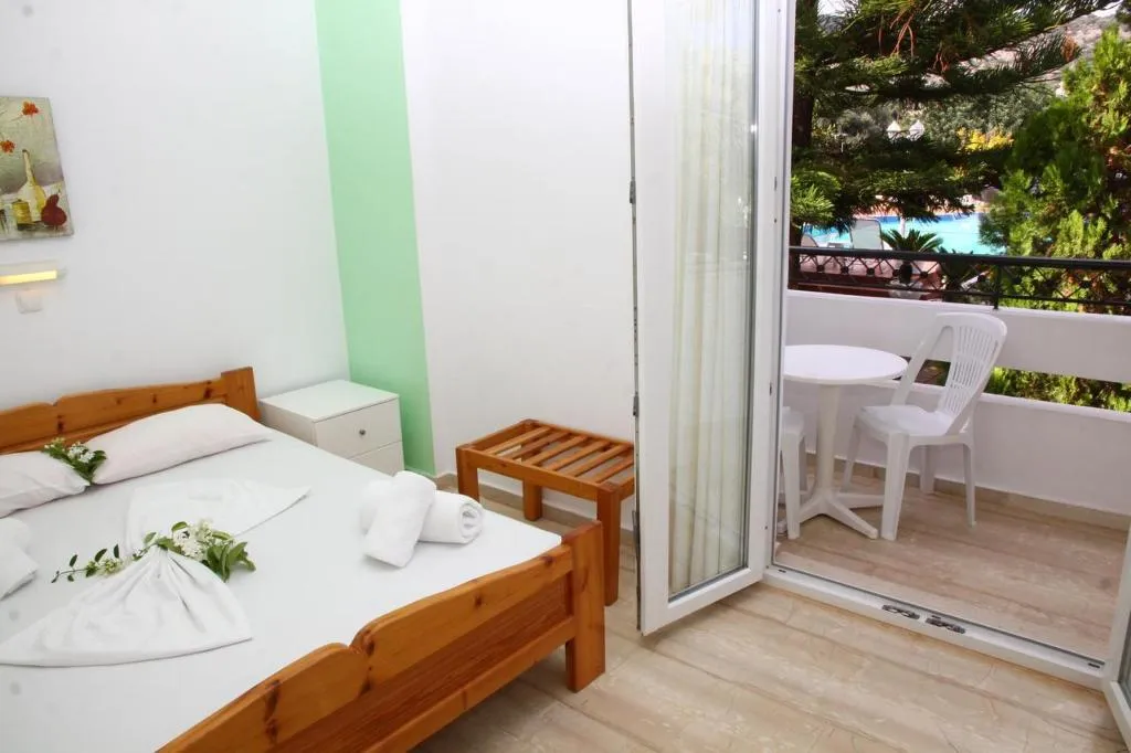 APARTMENT GARDEN VIEW ONE BEDROOM Room, Nikos Apartments, Crete