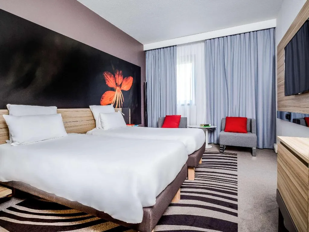 TWIN SUPERIOR Room, Novotel Milano Linate Airport, Milan