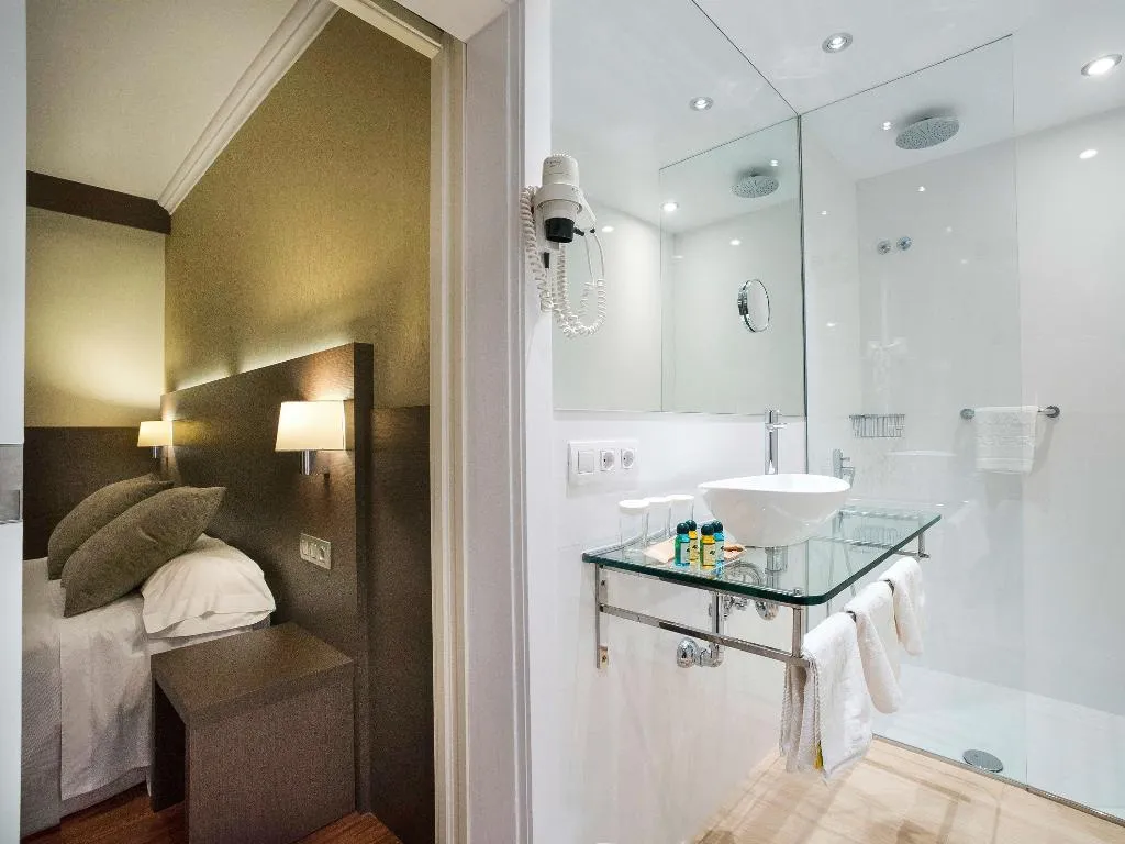 Room, ibis Styles Figueres Ronda, Costa Brava