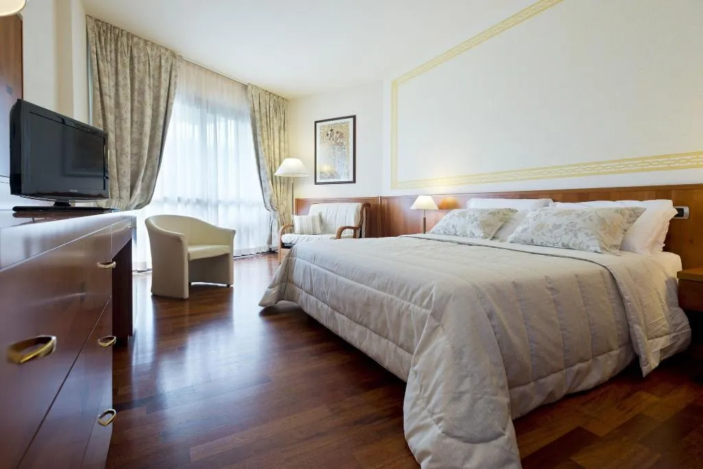 Room, Hotel & Spa Savoy Beach, Venice