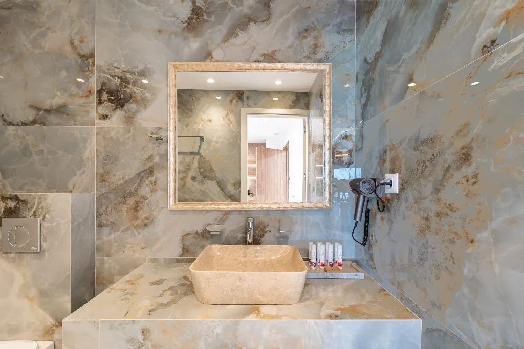SUITE DELUXE ONE BEDROOM Room, Philia Center Suites, Rhodes