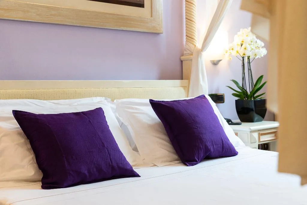 Double or Twin DELUXE Room, Silver, Milan