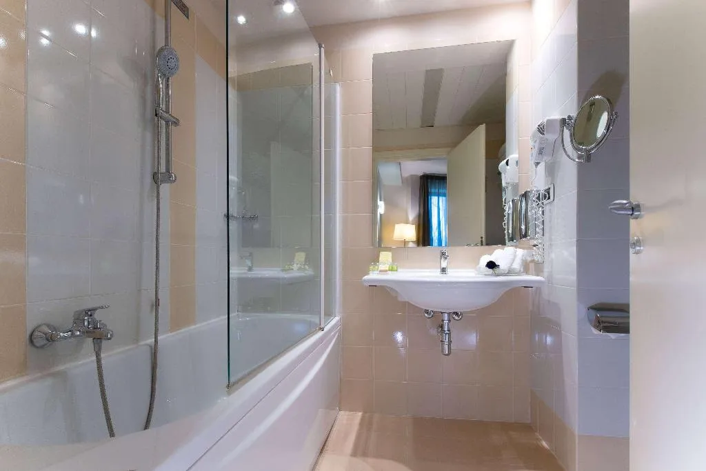 Room, Dolce by Wyndham Milan Malpensa, Milan