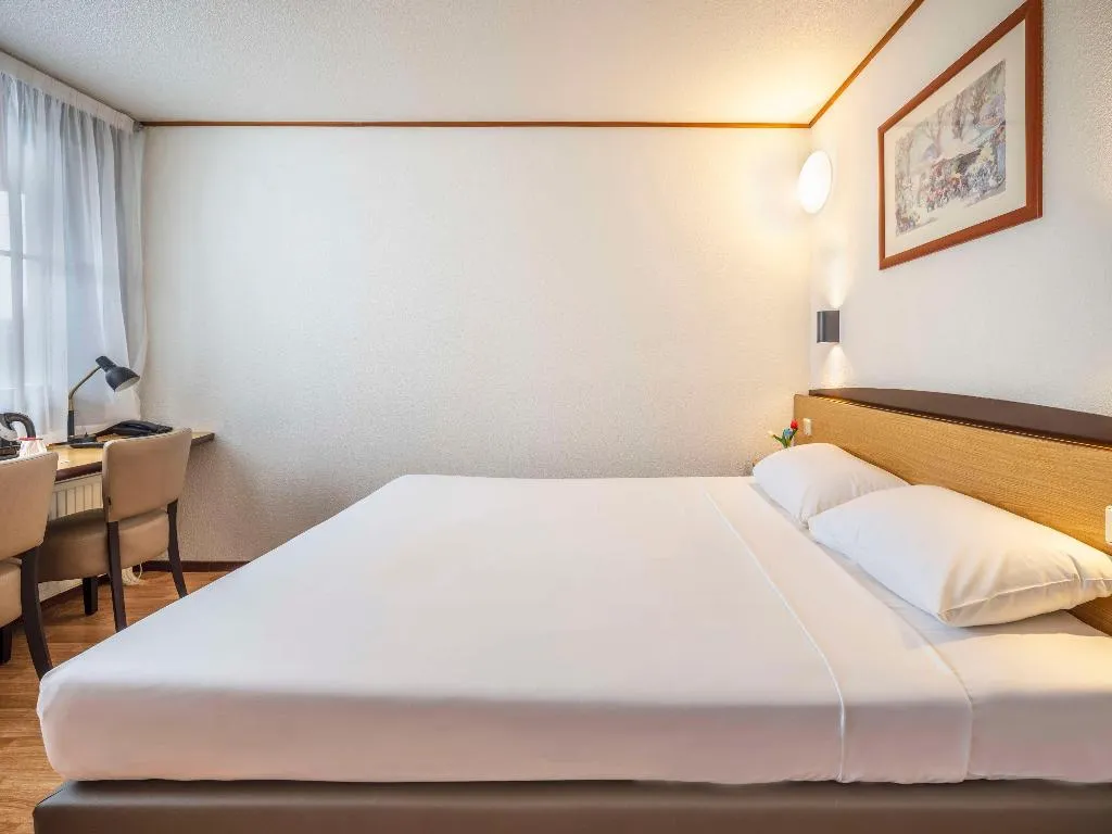 Room, Campanile Hotel & Restaurant Gouda, Amsterdam