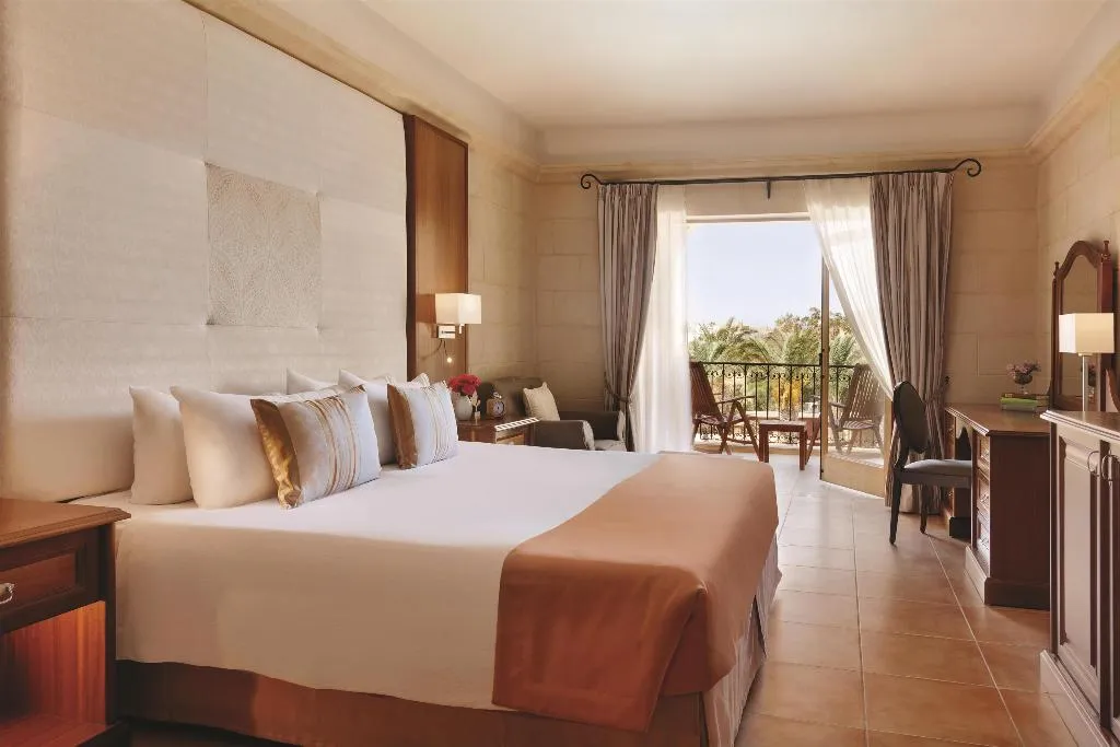Room GRAND DELUXE Room, Kempinski Hotel San Lawrenz, Gozo
