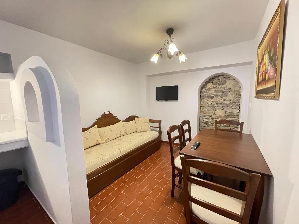 TRIPLE DELUXE ONE BED Room, Anamar Symi Residences, Rhodes