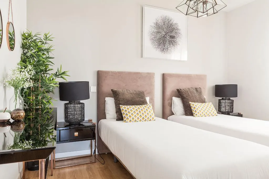 APARTMENT TWO BEDROOMS WITH TERRACE Room, Canaan Boutique Apartments Madrid, Madrid