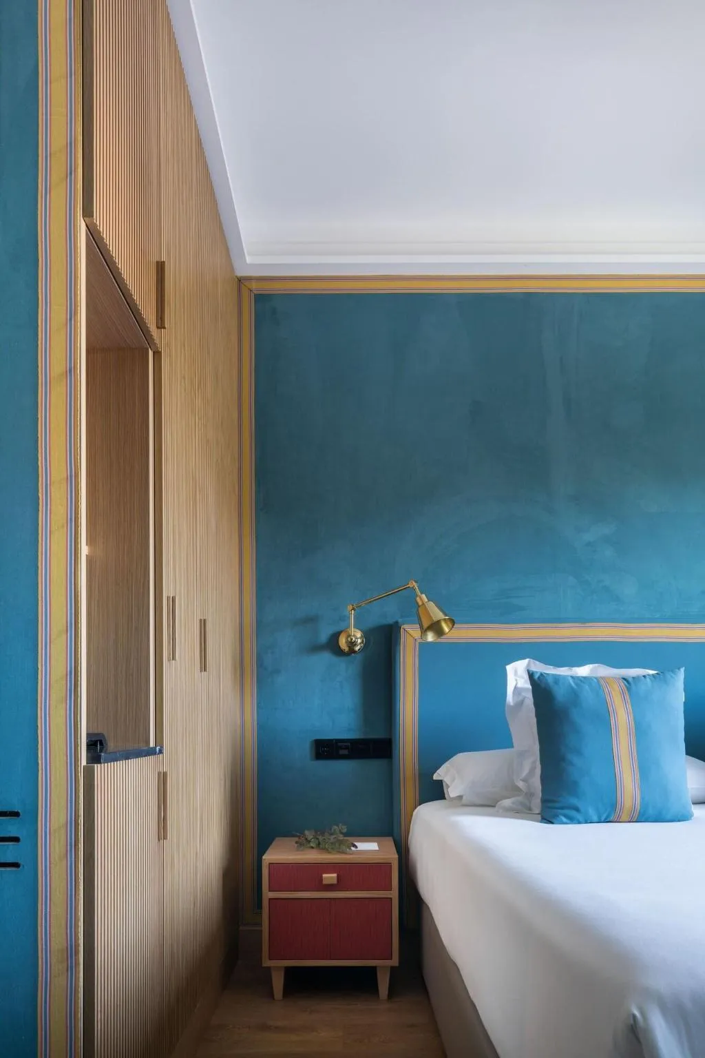 DOUBLE SINGLE USE SUPERIOR WITH VIEWS Room, Principe Pio, Madrid