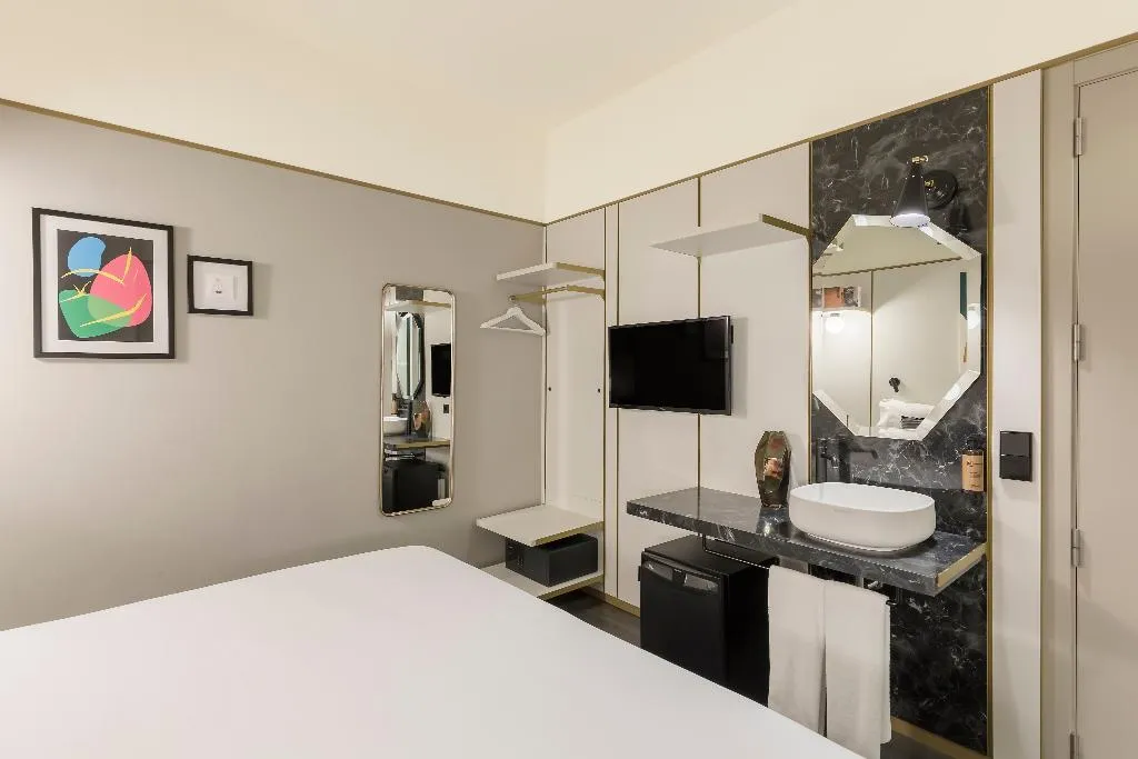 DOUBLE CLASSIC Room, Be Mate Paseo de Gracia, Barcelona