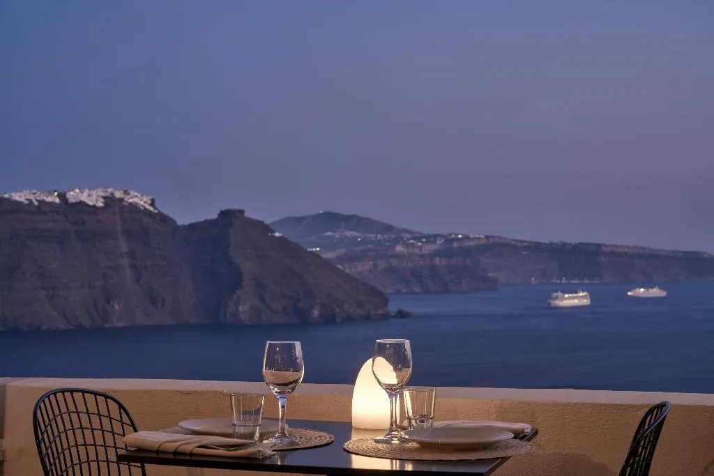 Restaurant, Mr. & Mrs. White Oia - Santorini, Santorini