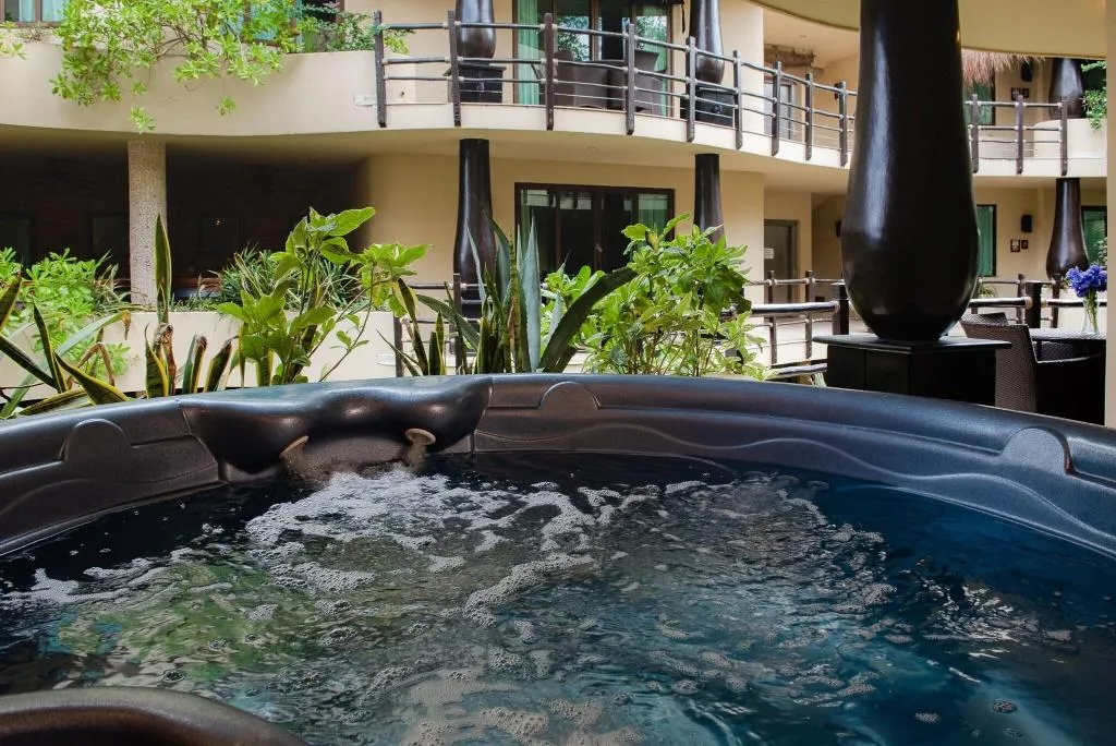 TWIN DELUXE Room, El Taj Ocean Front and Beachside Condo Hotel, Playa Del Carmen