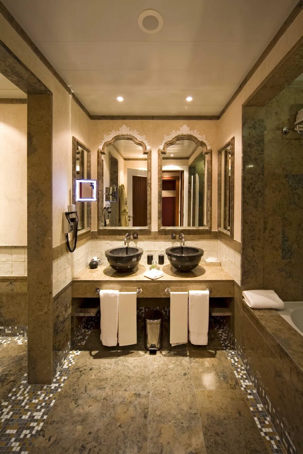 SUITE CLASSIC Room, Grande Real Villa Italia Hotel & Spa, Lisbon
