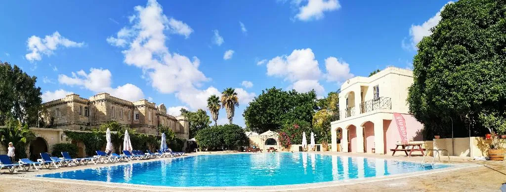Terrace, Sprachcaffe International Aparthotel Pembroke, Malta