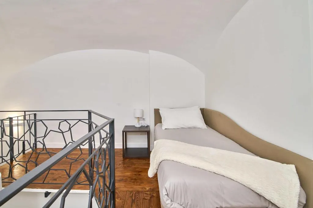 Room, A Casa Del Principe, Naples