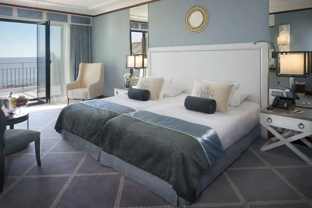 Double or Twin SUPERIOR SEA VIEW Room, Grande Real Villa Italia Hotel & Spa, Lisbon