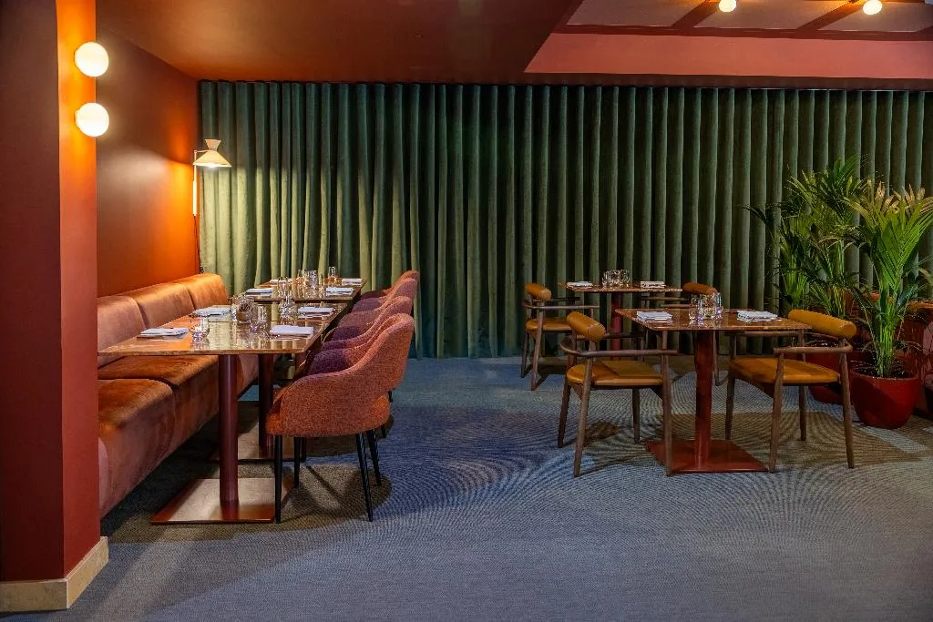 Restaurant, Cenica Porto Hotel, Curio Collection By Hilton, Porto