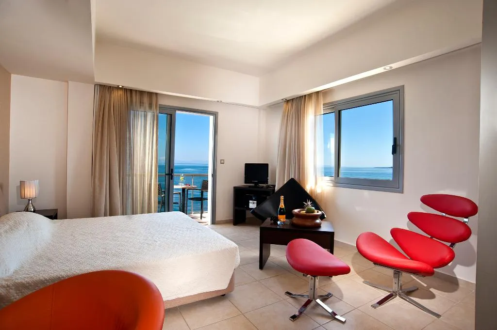 Double or Twin DELUXE SEA VIEW Room, Sikyon Hotel, Athens