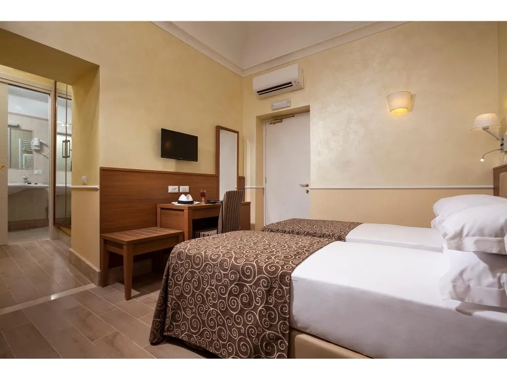 Double or Twin ANNEX Room, Hotel Kennedy, Rome
