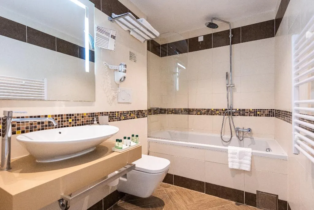 Double or Twin ECONOMY Room, Grand Hotel Park, Dubrovnik