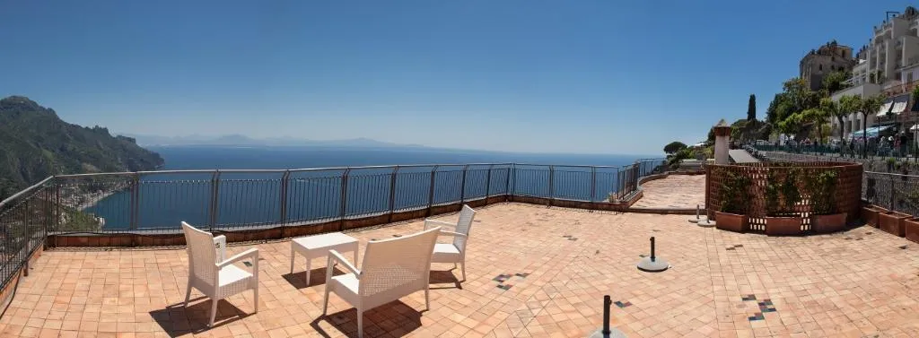 Terrace, Graal, Naples