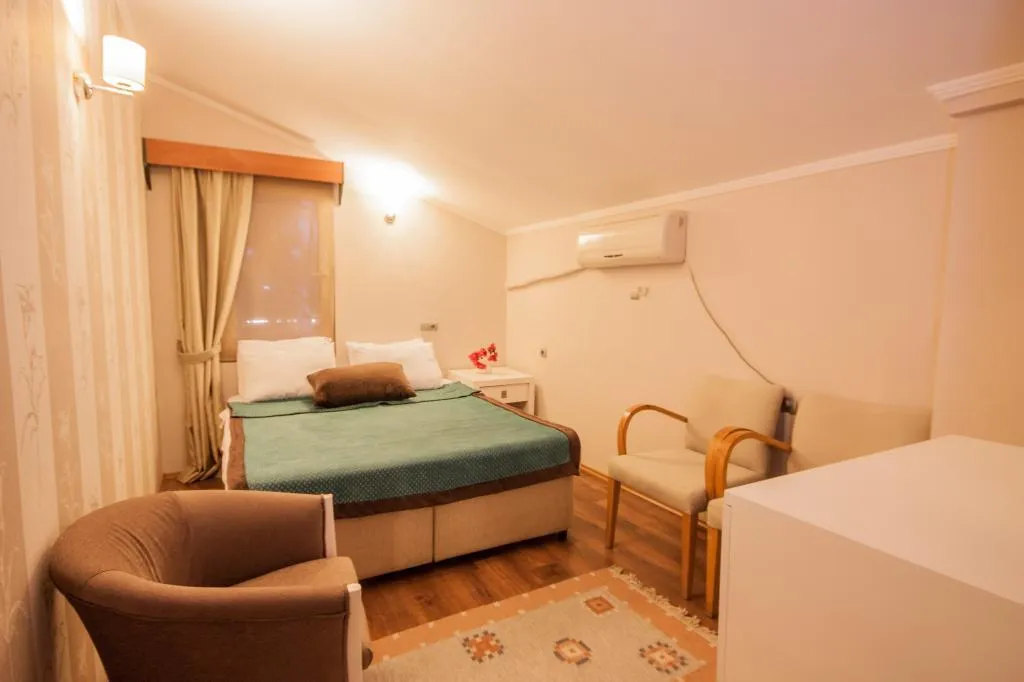 Room, Moonshine Hotel and Suites, Bodrum