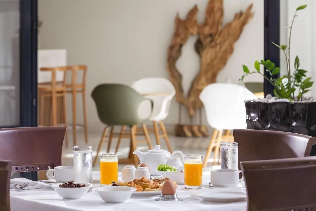 Restaurant, Avra City Hotel, Crete