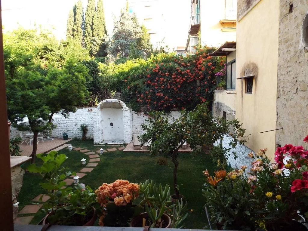 General view, B&B In giro per Napoli, Naples