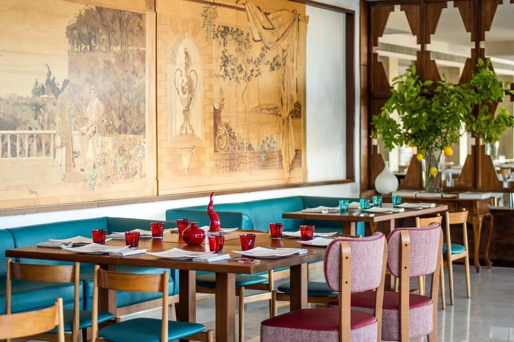 Restaurant, Conca Park, Naples