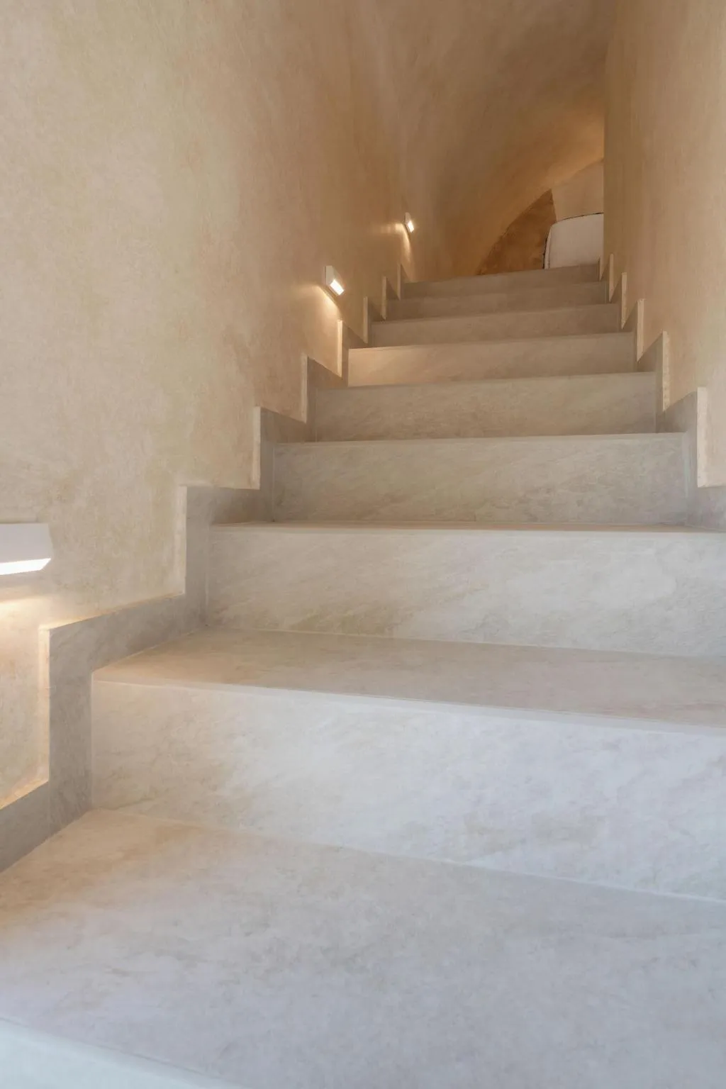 Room, Heyday Luxury Suites, Santorini