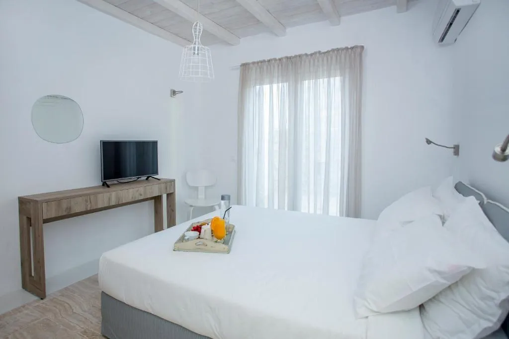 VILLA FOUR BEDROOMS WITH PRIVATE POOL Room, Senses Luxury Villas & Suites, Mykonos