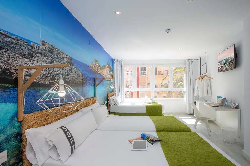 TRIPLE STANDARD Room, Casual del Mar Málaga, Costa Del Sol